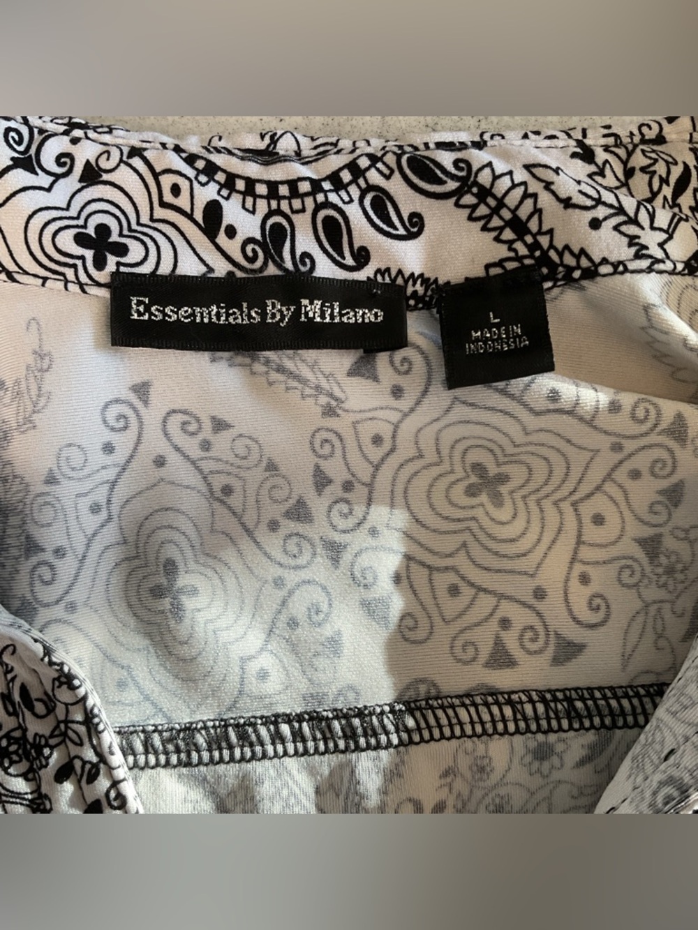 Essentials by Milano Black & White Knit Paisley Button-Down Shirt L - Picture 4 of 8
